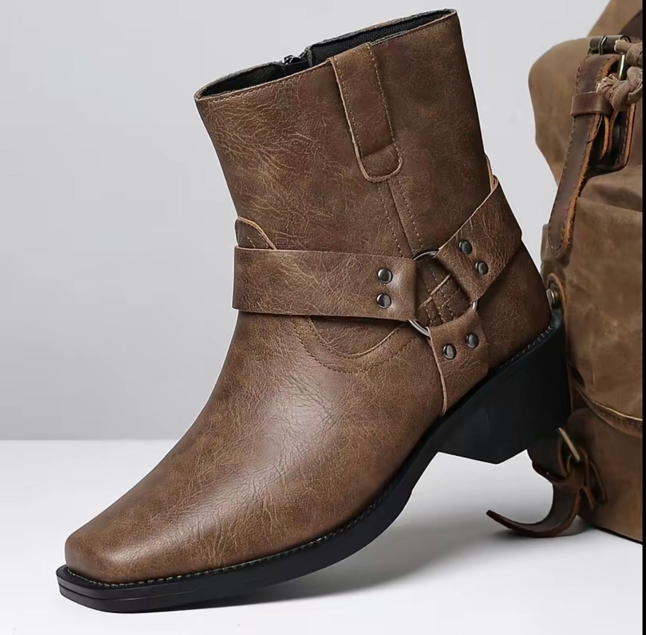 SOULACE dark brown harness boot